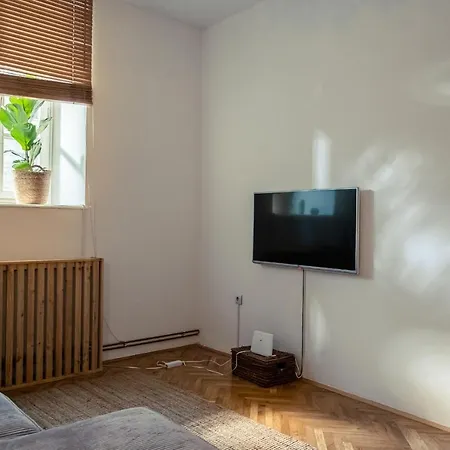 Apartman Cactus Free Parking For A Standard Car *