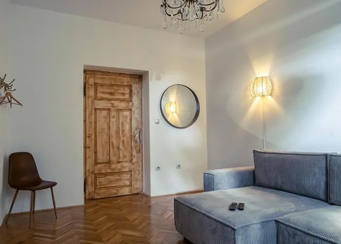 Cactus Free Parking For A Standard Car Apartamento Liubliana